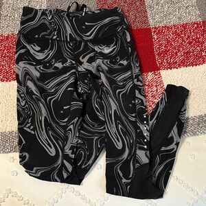 Nike Black and Gray Swirl Pattern Leggings